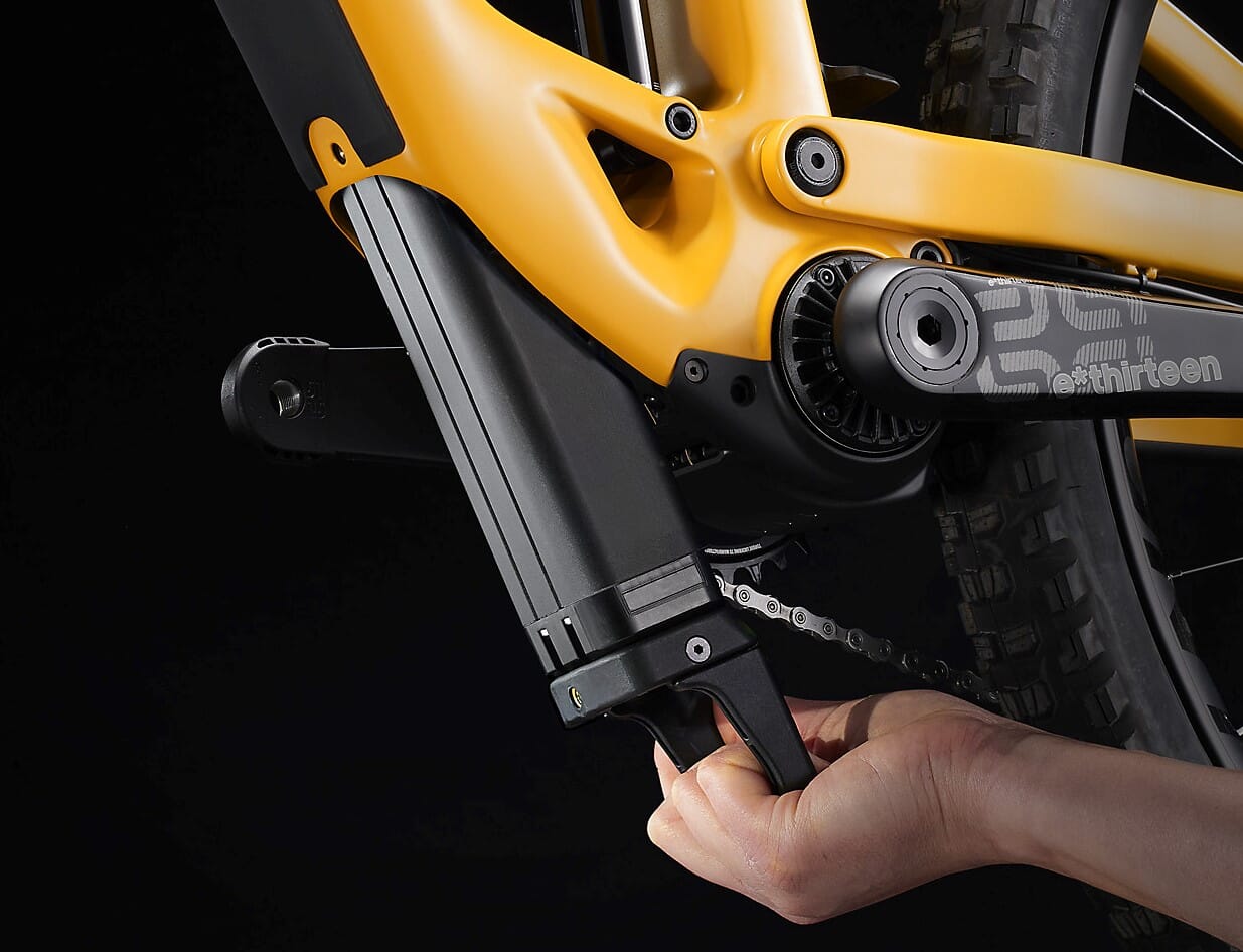 Trek TQ HPR 360Wh - Lower Battery End Cap on battery