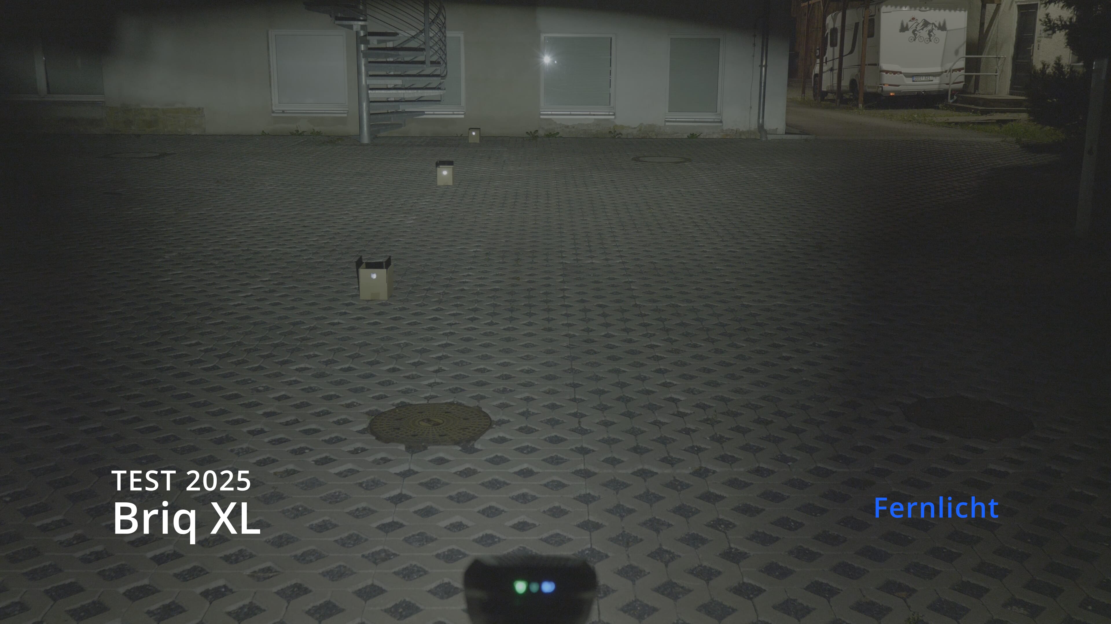 Busch and Müller Briq-XL - Headlight test high beam