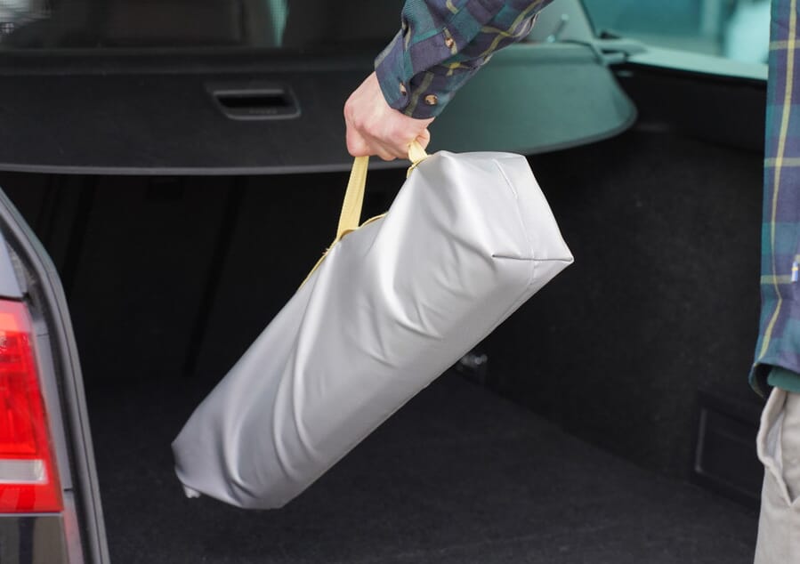 DRIVER Fire-retardant battery protection bag in use