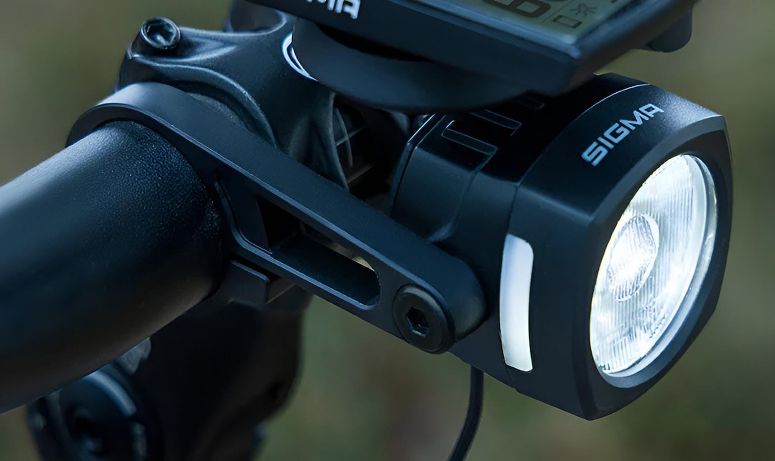 Sigma EOX FL 150 e-bike headlight - handlebar mounting