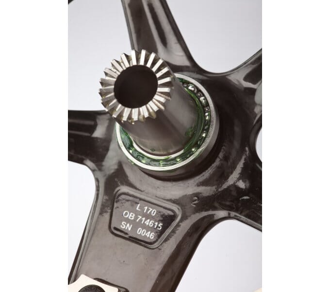 VAR Lithium bearing grease detail 2