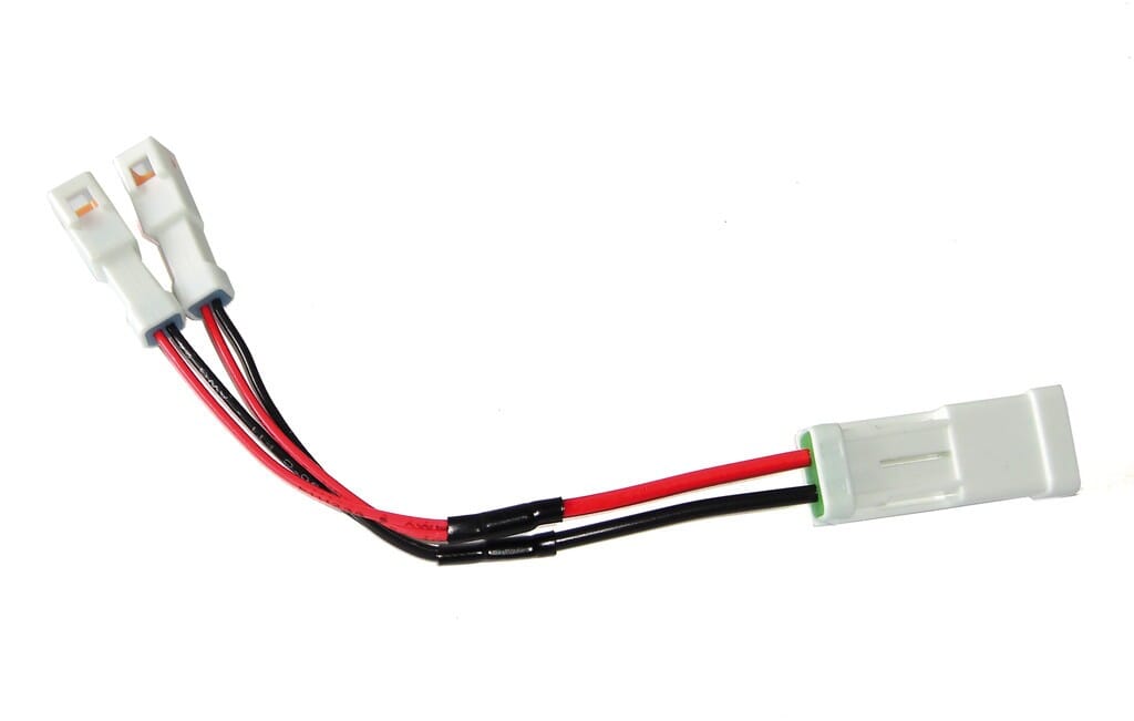 Yamaha Y-cable for S-pedelec light system