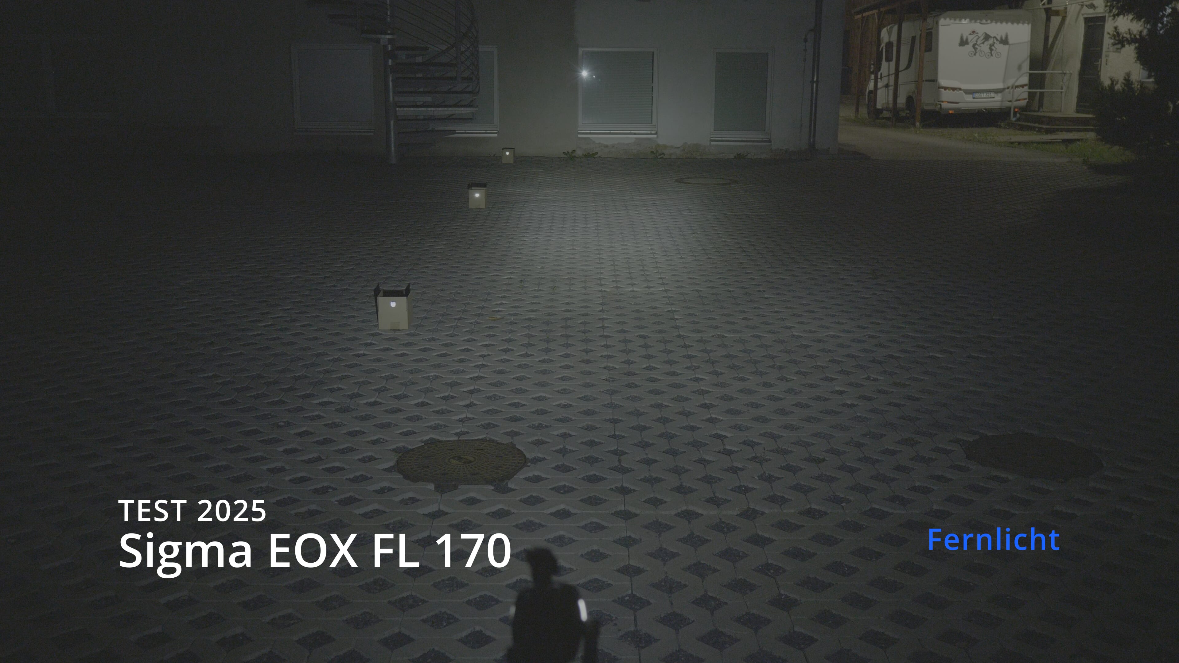 Sigma EOX FL 170 HB - Headlight test high beam