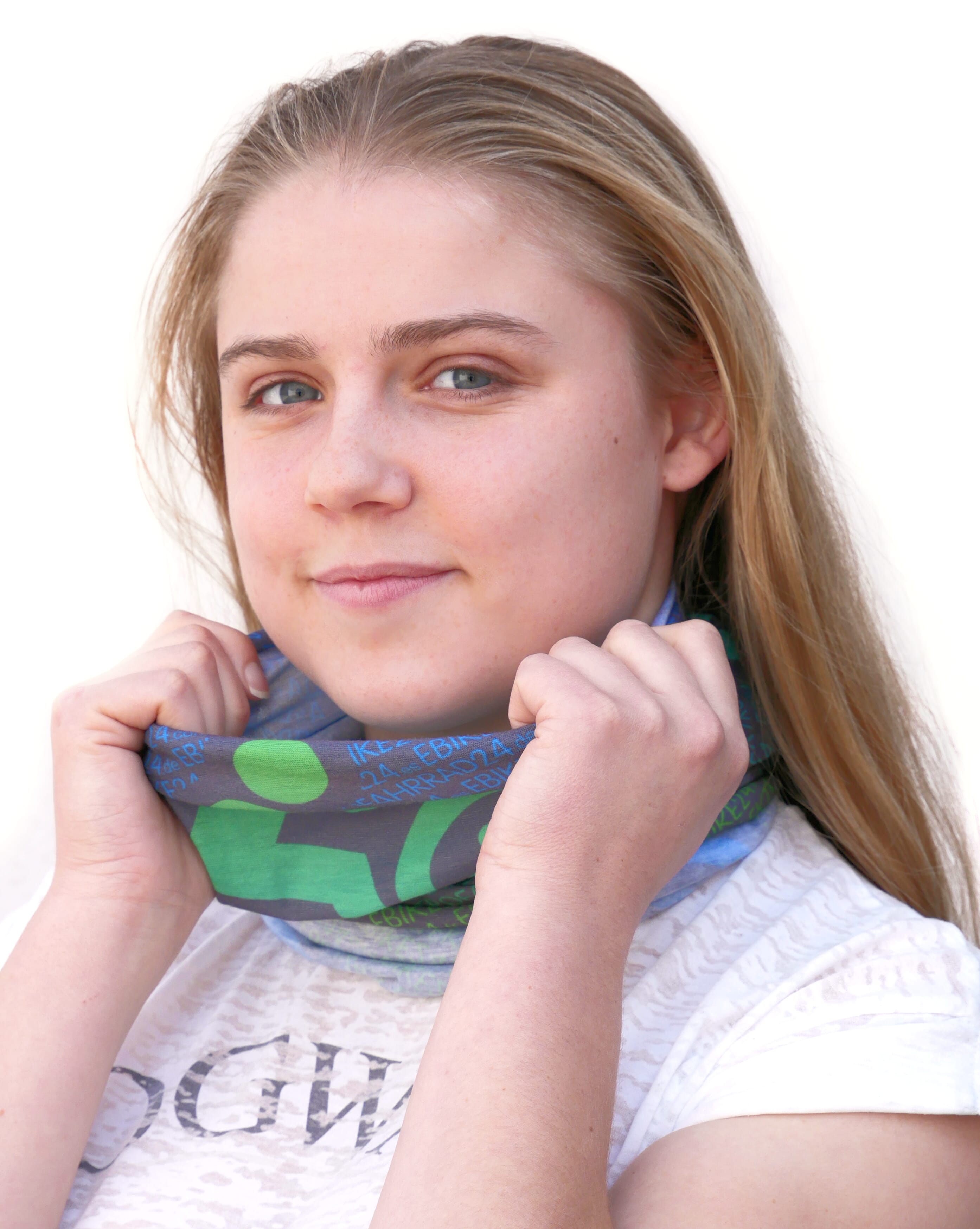 EBIKE24 multifunctional scarf as a neckerchief