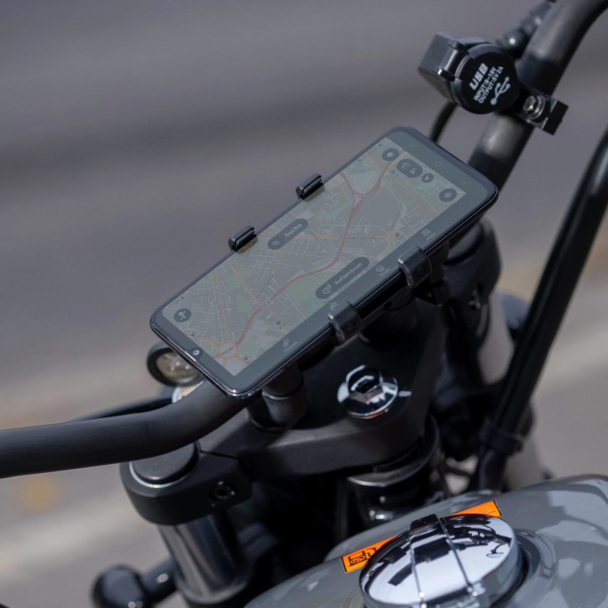 SP Connect+ Universal Phone Clamp Smartphone Holder 2