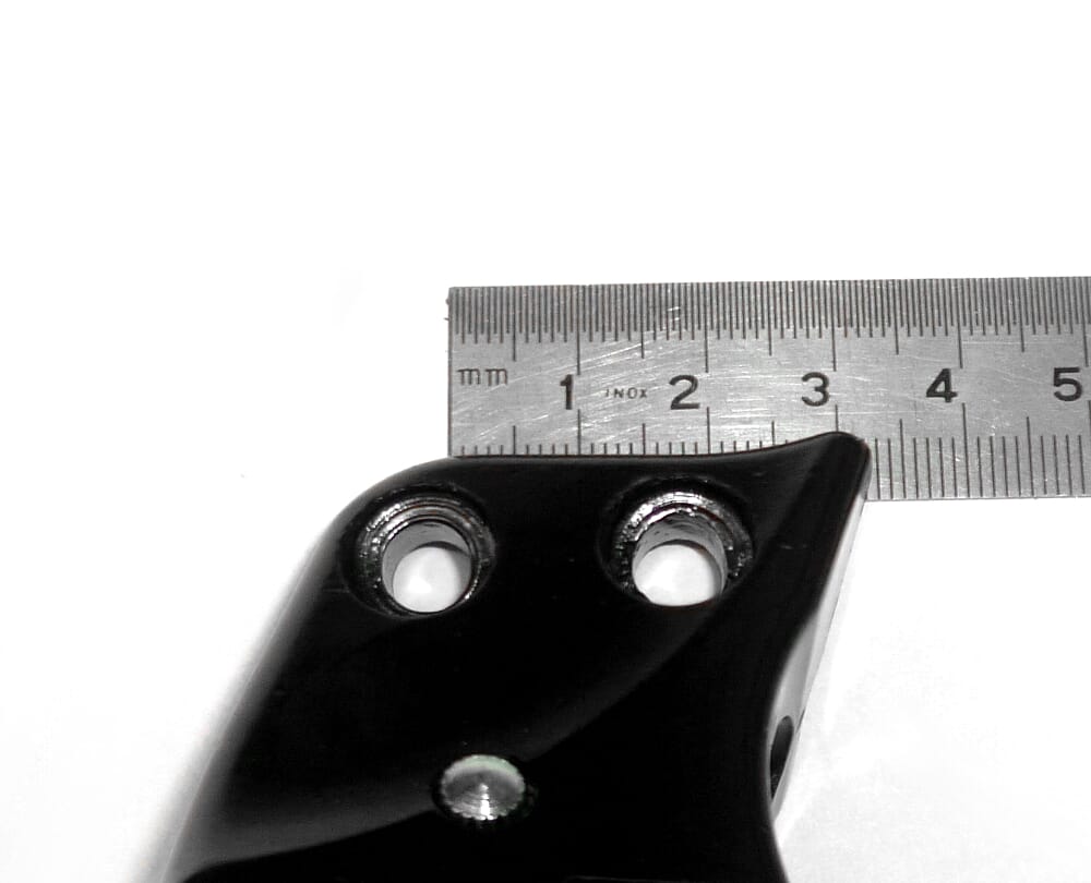 An example for 18mm hole spacing at the stand. Comp-18
