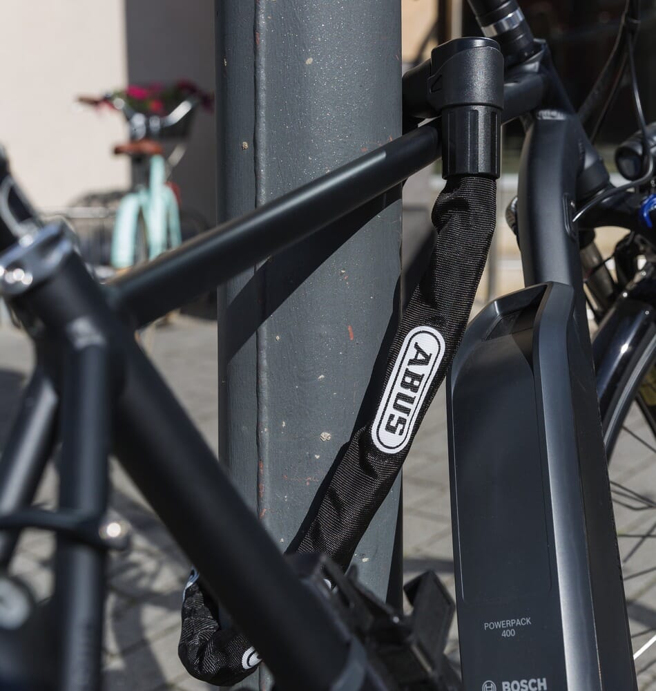 Abus CityChain 1010 chain lock in use