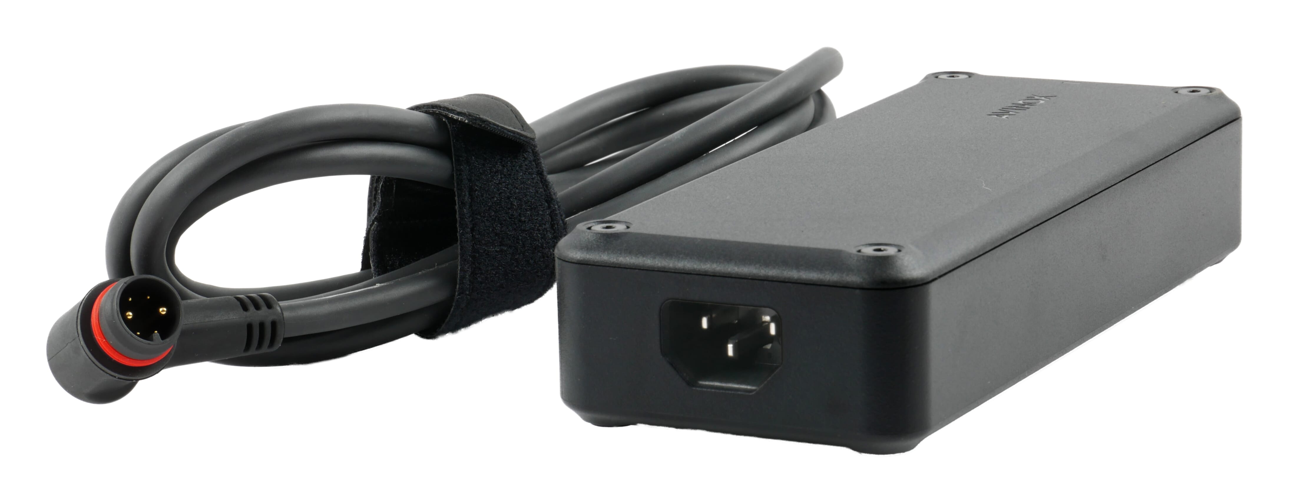 DJI Avinox 12A Charger (round plug) – Connectors