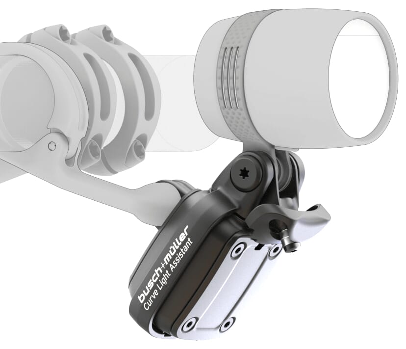B&M LEVAL e-bike bending light assistant