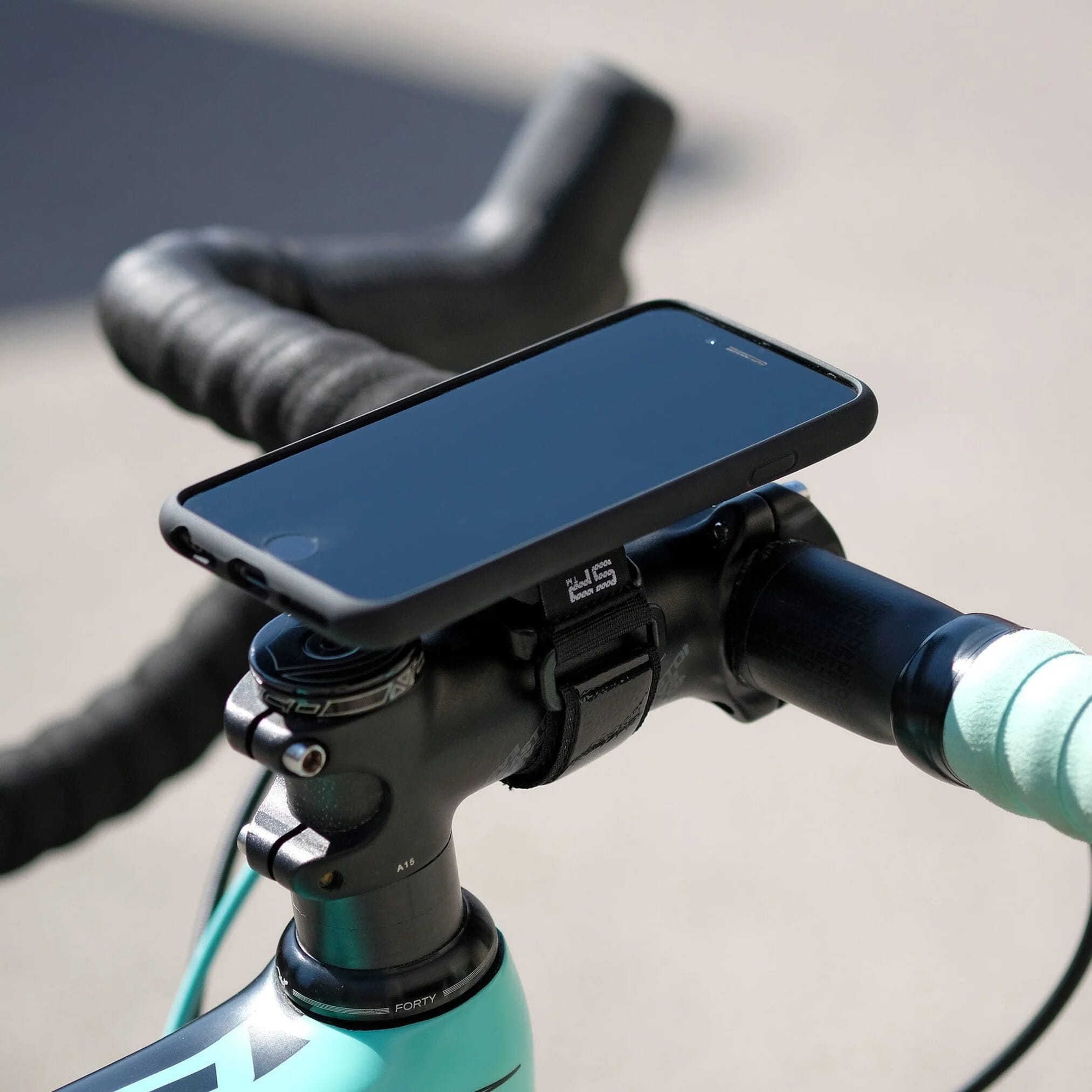 SP Connect PLUS Universal Mount 4
