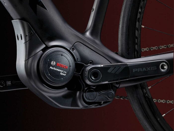 Praxis Works eCrank MTB carbon crank for Bosch & Yamaha mounted