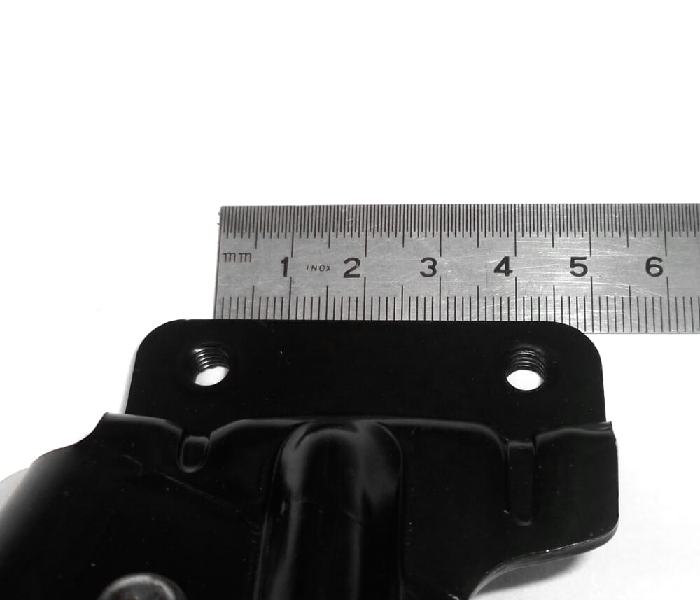 Ein Beispiel für 40mm Lochabstand am Ständer