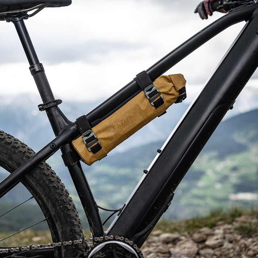 Fazua Energy Bag - action 3
