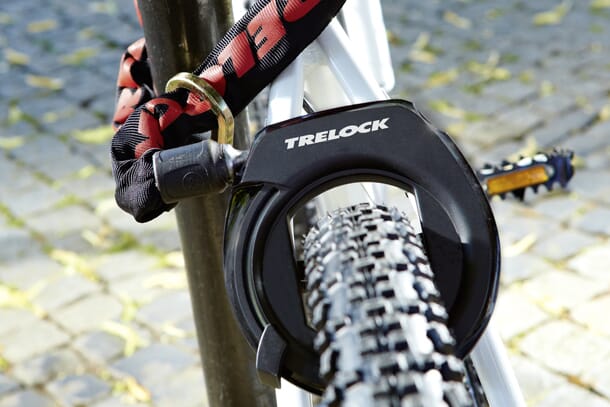 Trelock e-Bike frame lock RS 351 action