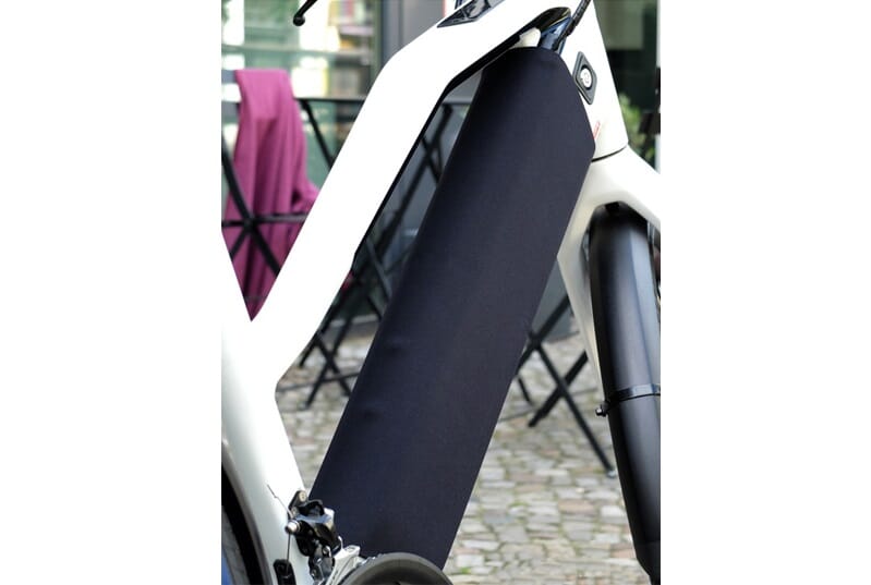 Protective cover battery cover Tube for integrated frame batteries