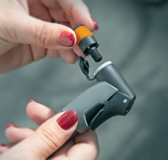 SKS Schwalbe Clik Valve pump head adapter - assembly