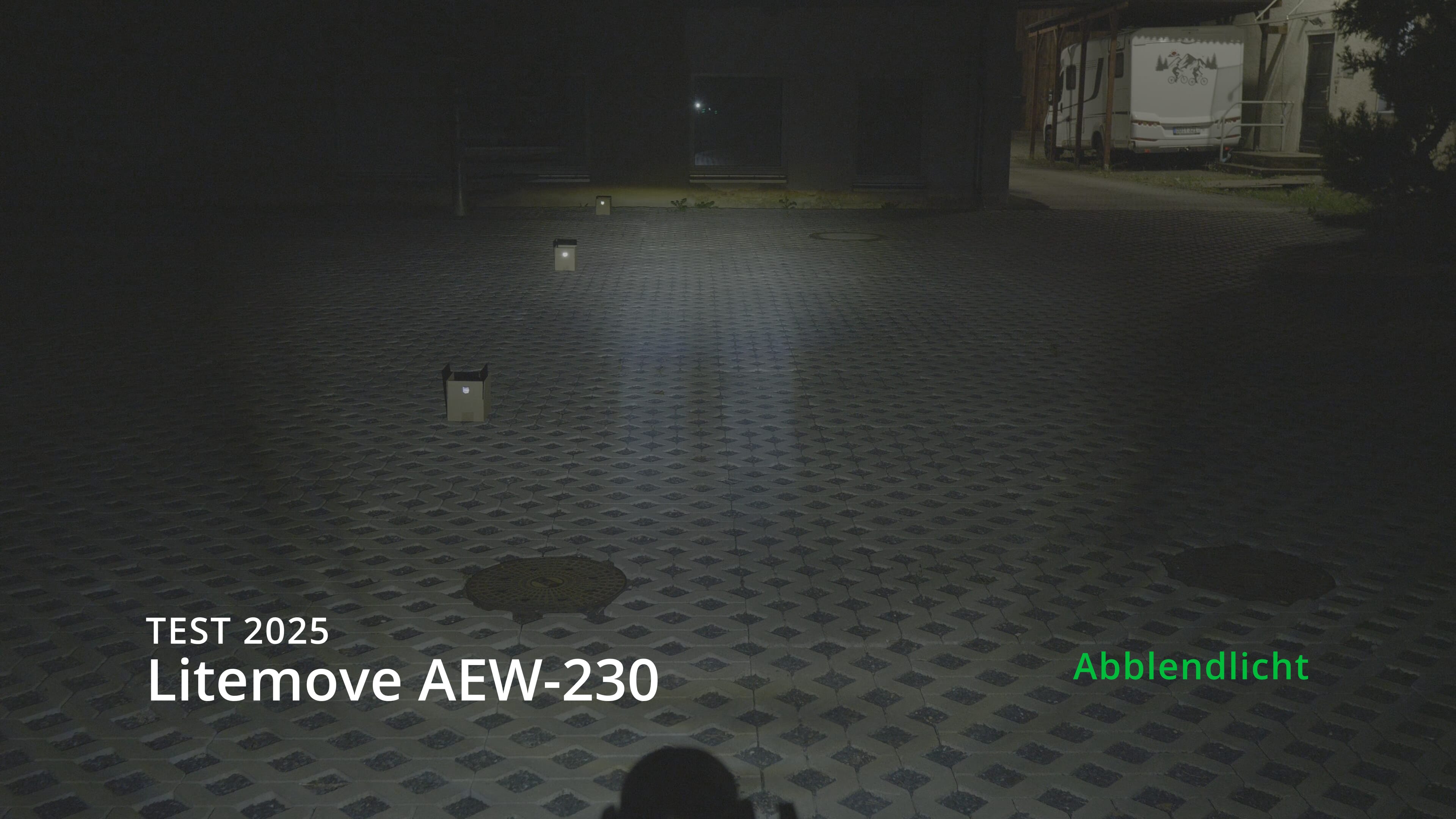 Litemove AEW-230 - Headlight test low beam