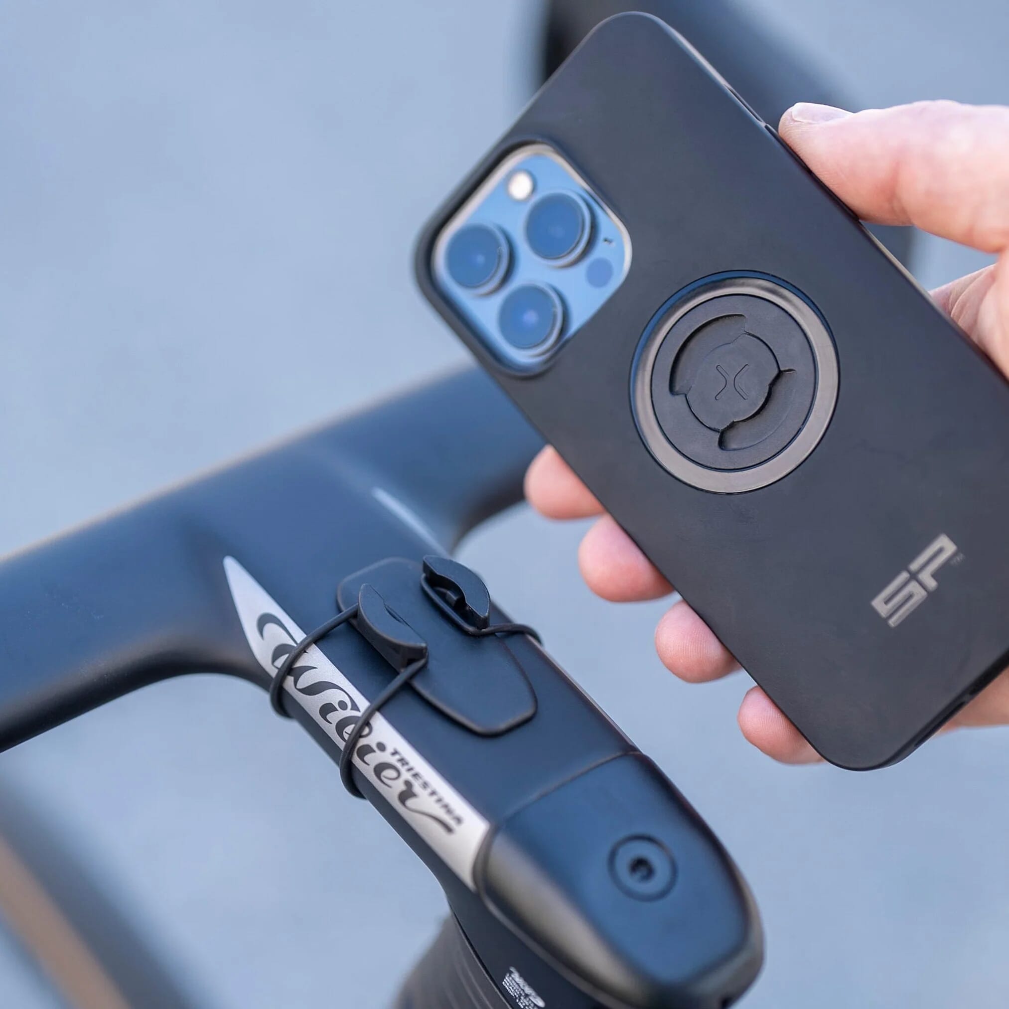 SP Connect PLUS Aero Mount Pro Smartphone Mount 4