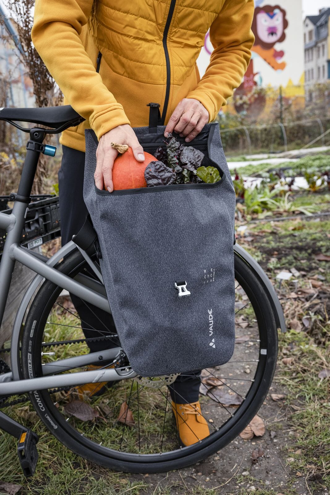 VAUDE ReCycle Commute Single action 1